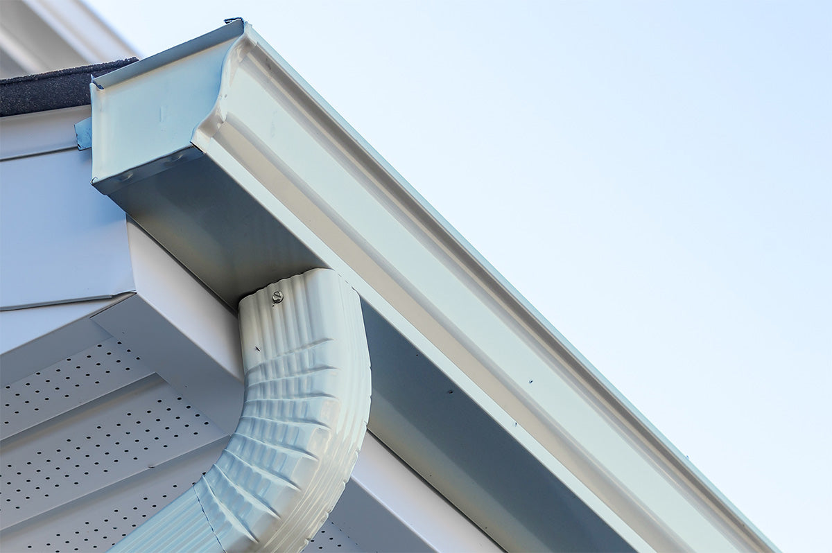 Seamless Gutter - 80 degree White